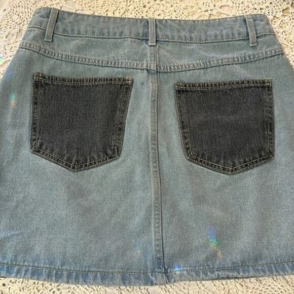 Wild Fable Denim Skirt Patch Work Color Block W Pockets Blue sz 8 - Picture 4 of 4
